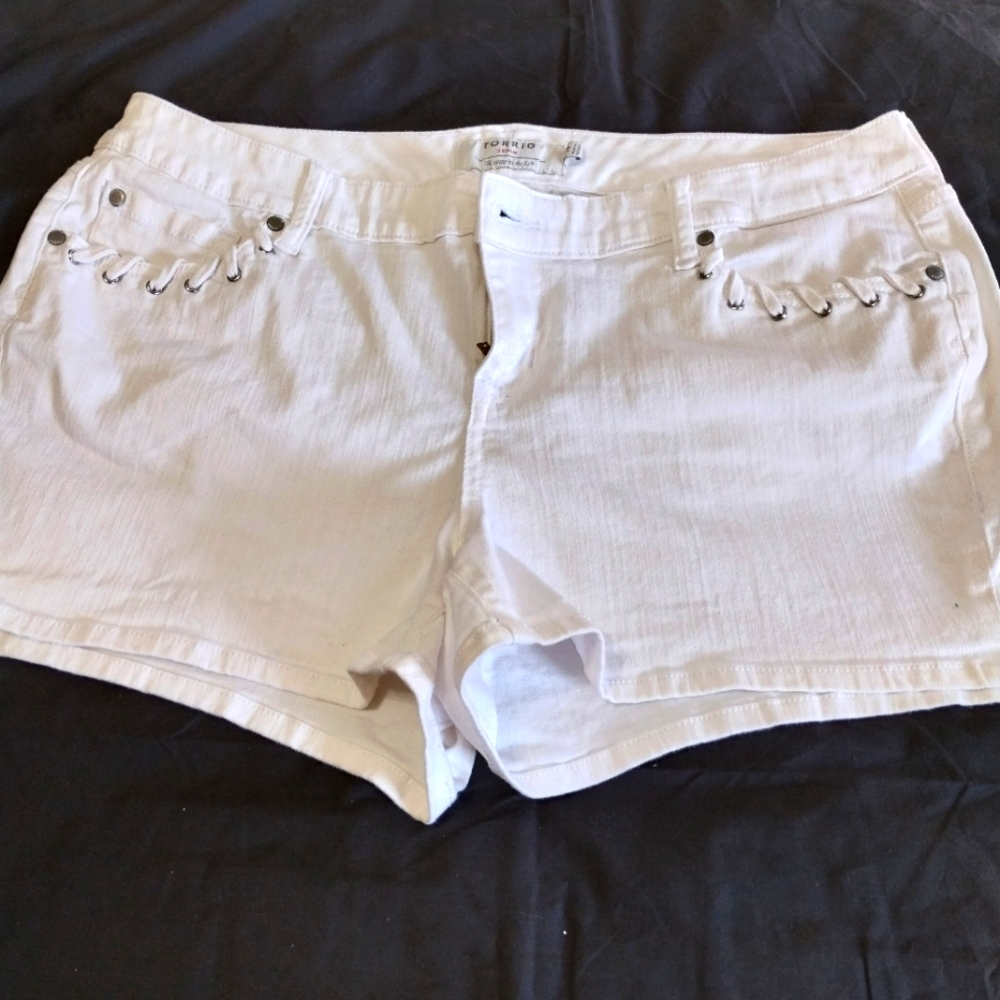 Women's Torrid shorts.